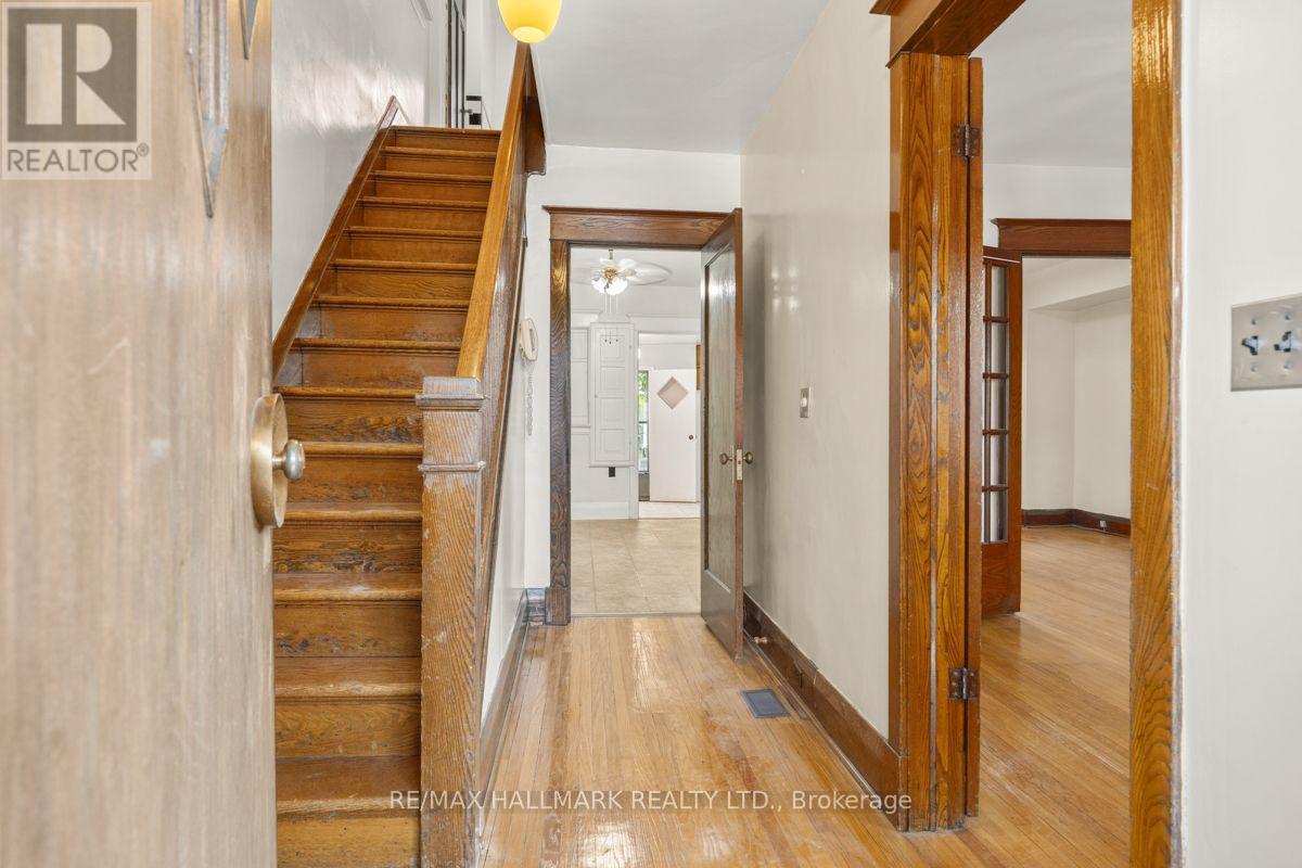 511 Northcliffe Boulevard, Toronto, ON - Indoor Photo Showing Other Room