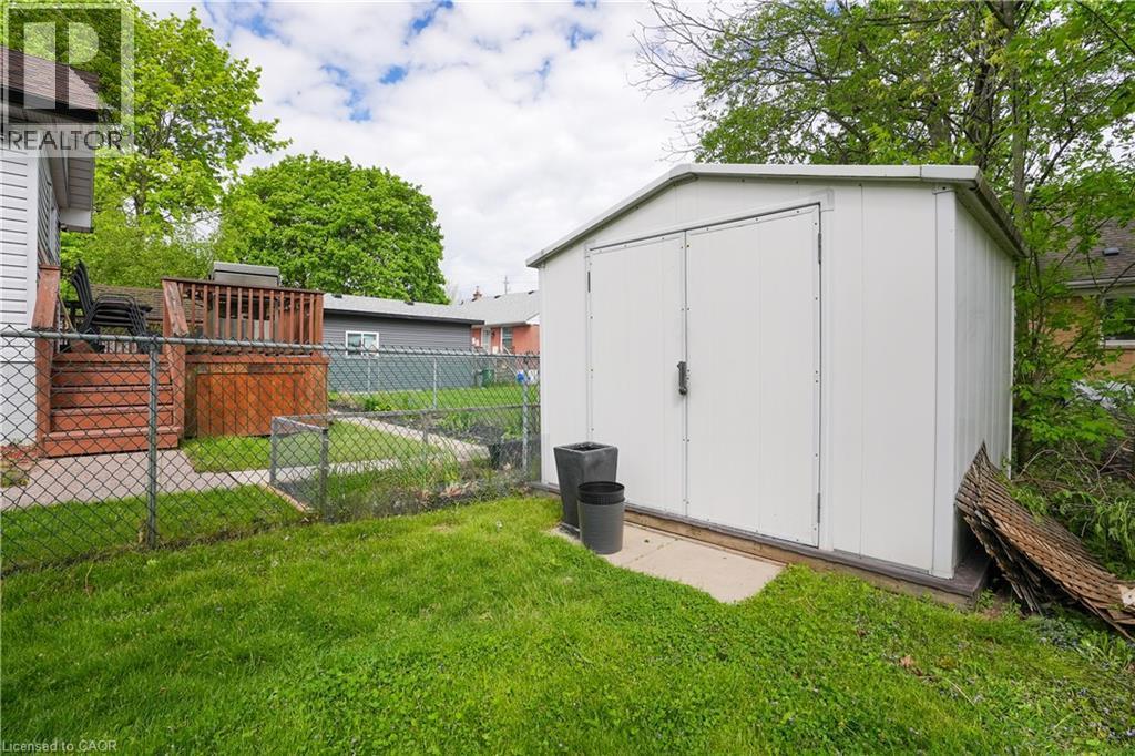 13 Beaucourt Place Unit# Lower, Hamilton, ON - Outdoor