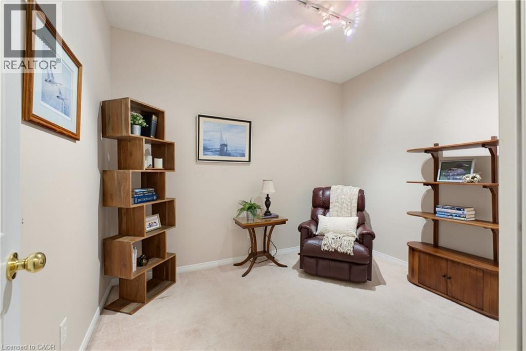 2000 Creekside Drive Unit# 605, Dundas, ON - Indoor
