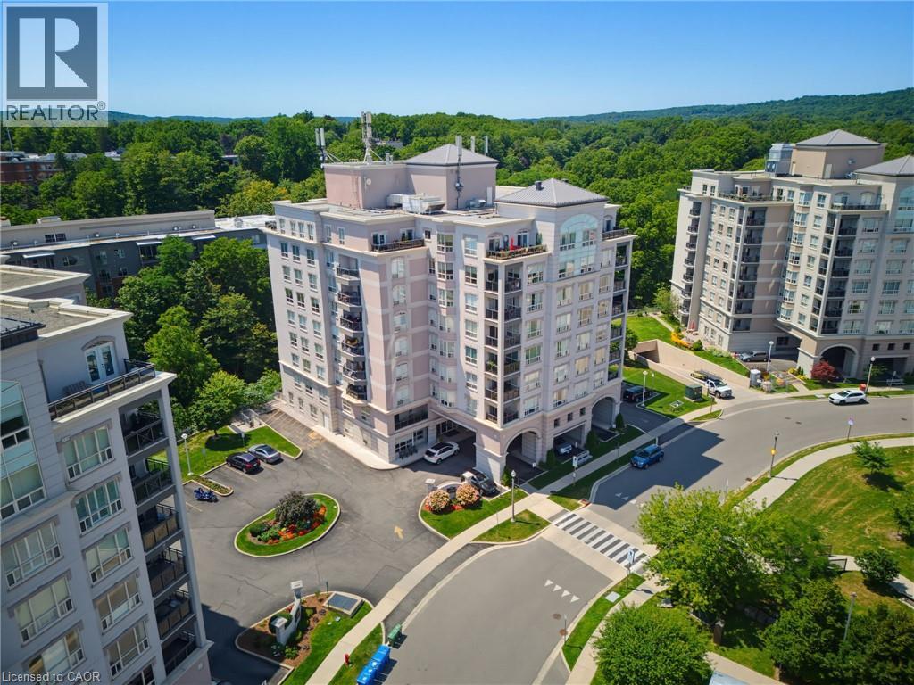2000 Creekside Drive Unit# 605, Dundas, ON - Outdoor With View