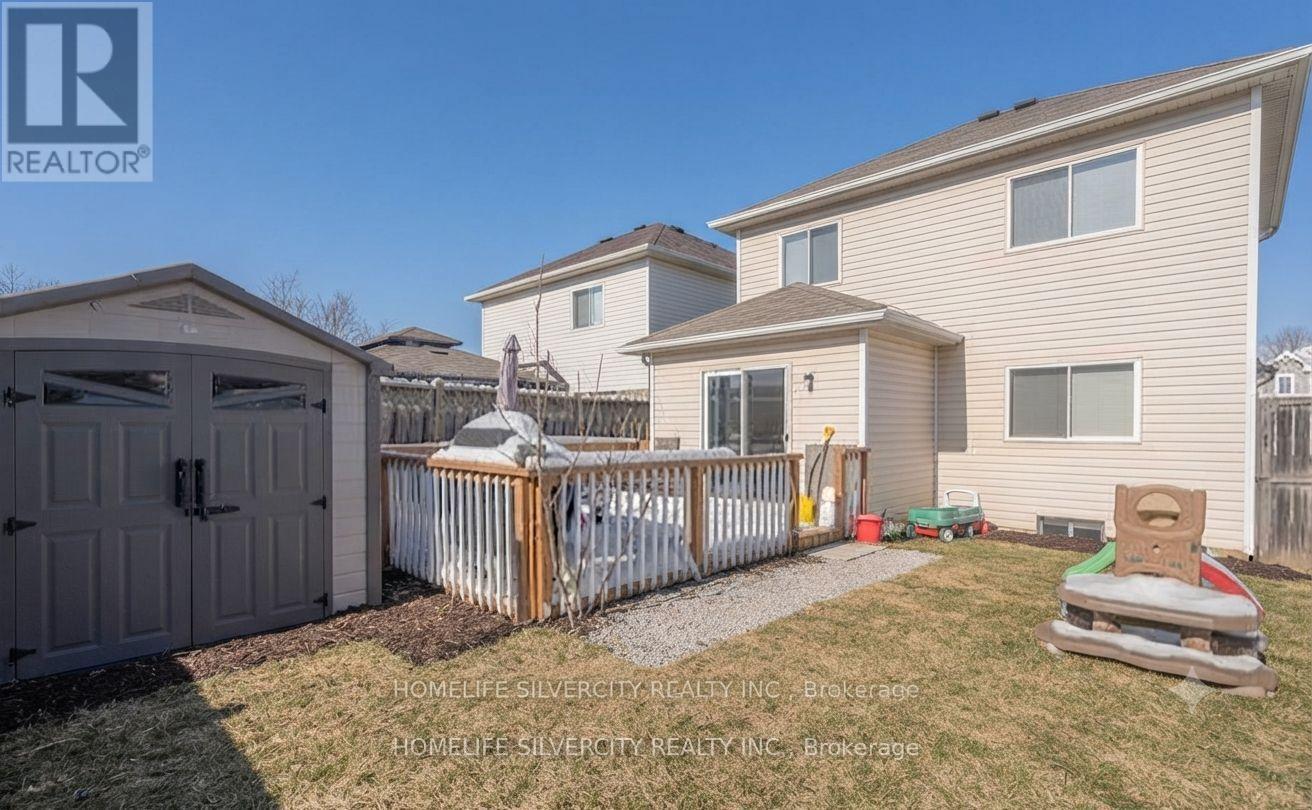 680 Langlaw Drive, Cambridge, ON - Outdoor With Exterior