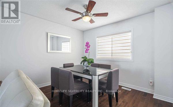 680 Langlaw Drive, Cambridge, ON - Indoor Photo Showing Dining Room