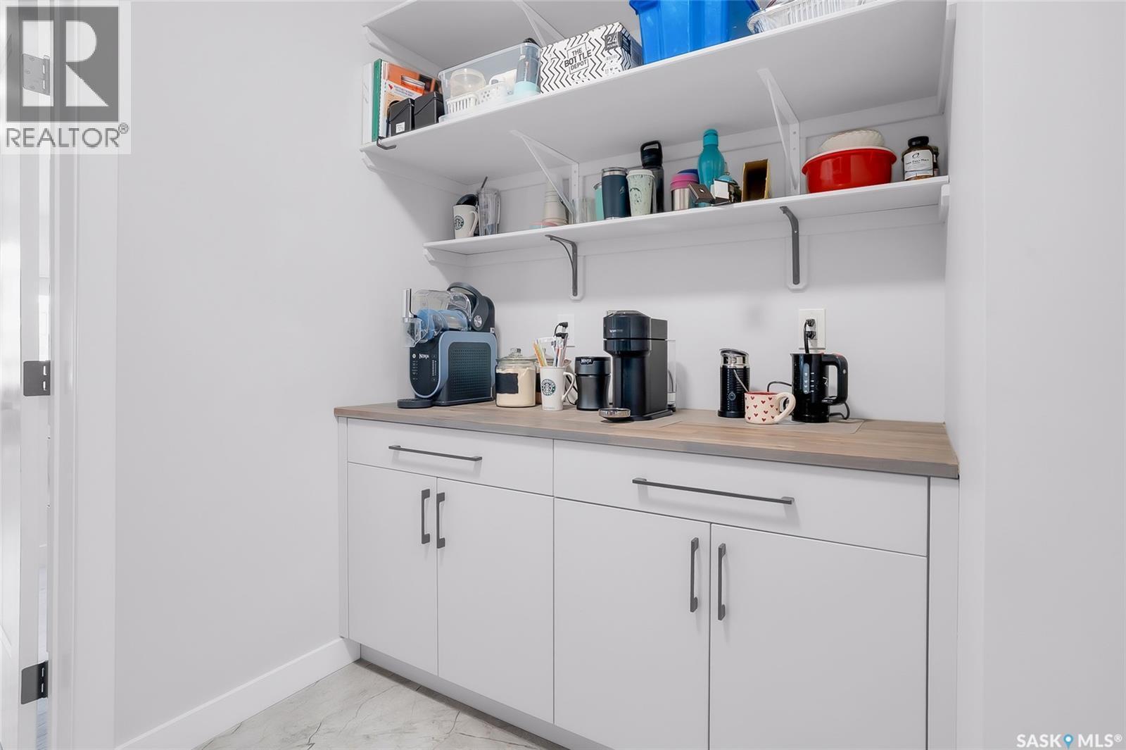 140 Forsey Avenue, Saskatoon, SK - Indoor