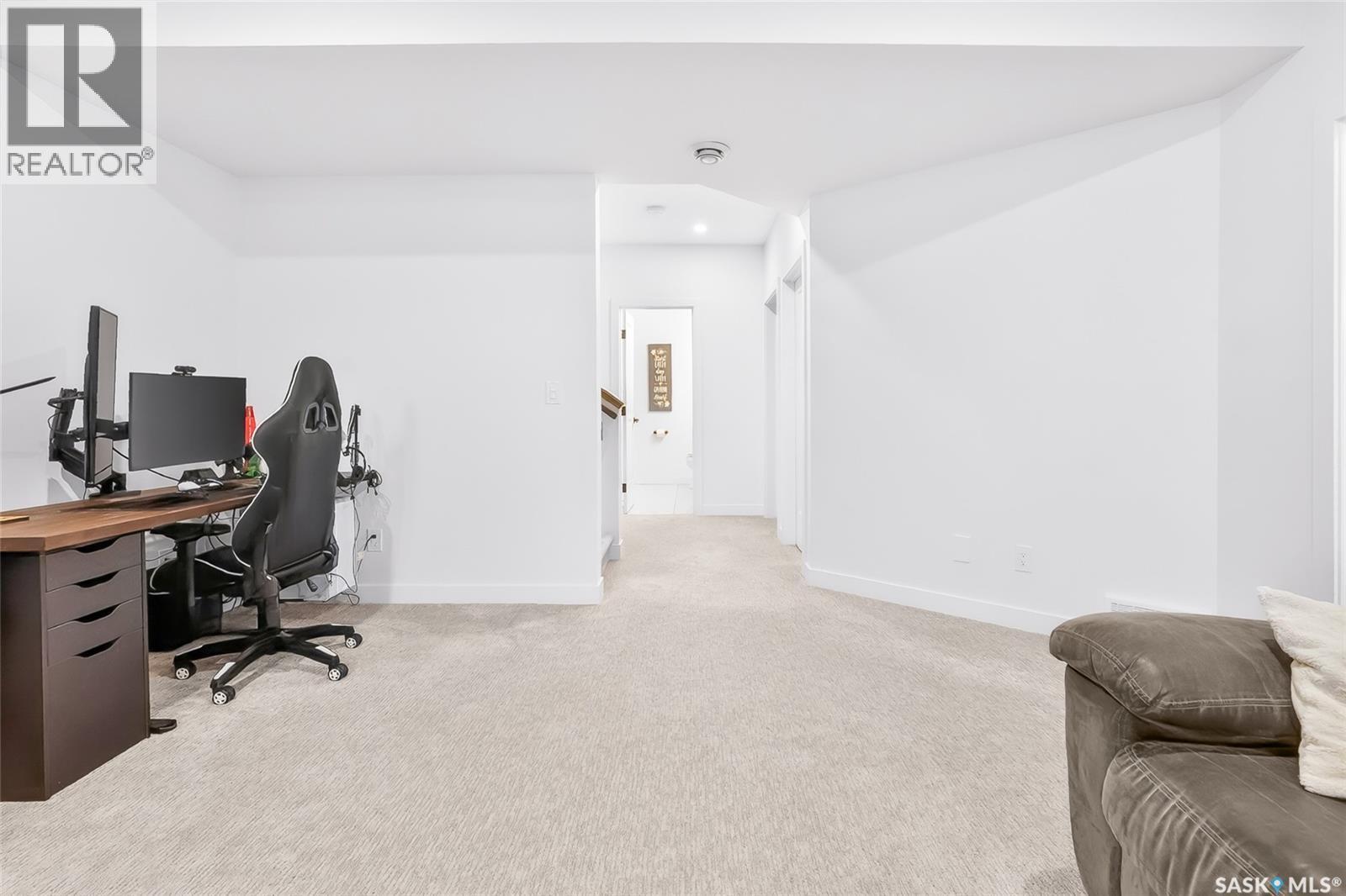 140 Forsey Avenue, Saskatoon, SK - Indoor Photo Showing Other Room
