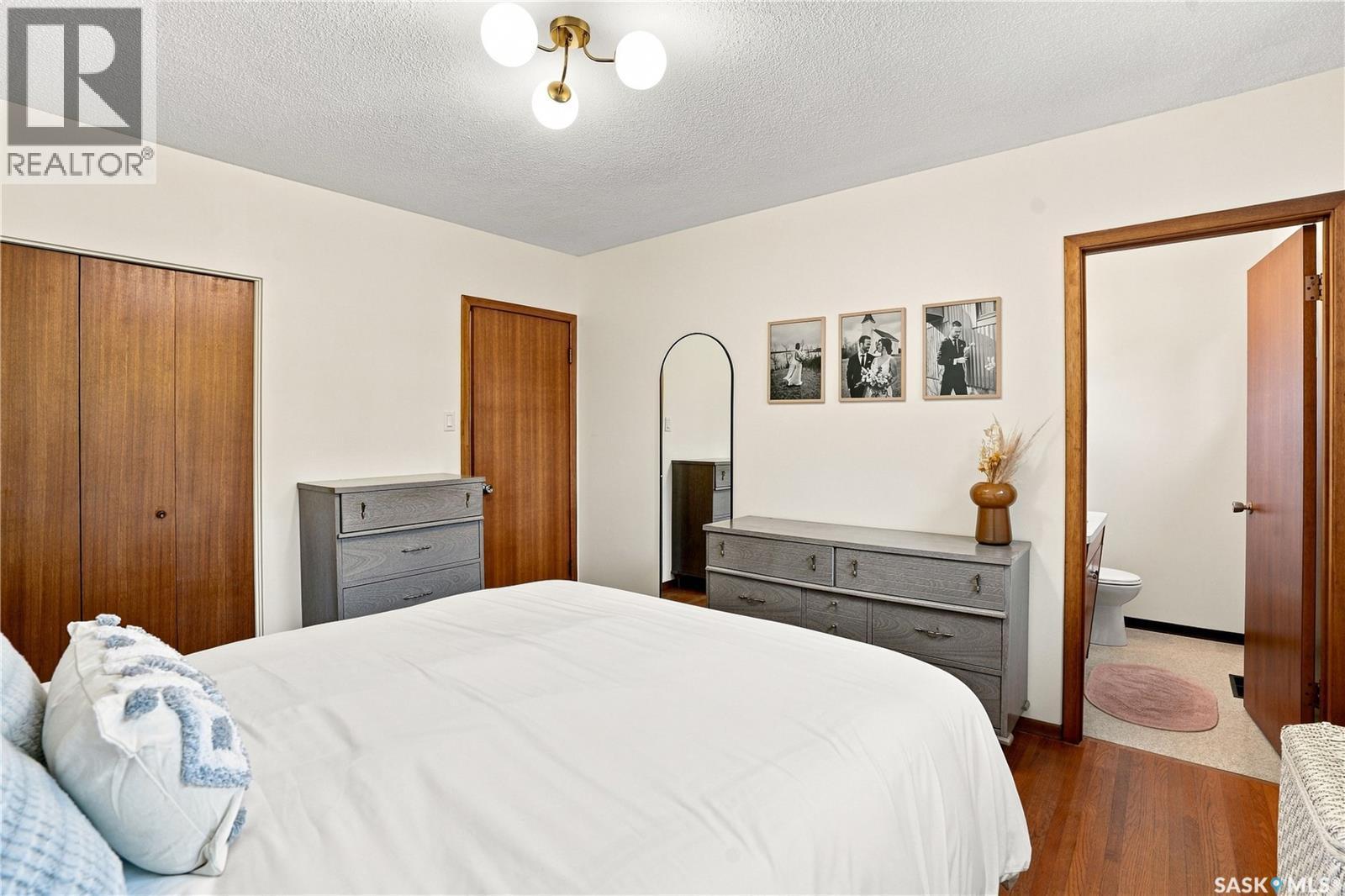 57 Potter Crescent, Saskatoon, SK - Indoor Photo Showing Bedroom
