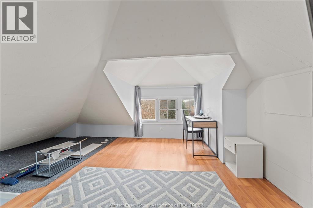 475 Mckay Avenue, Windsor, ON - Indoor