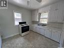 606 Balmoral Street, Saskatoon, SK  - Indoor Photo Showing Kitchen With Double Sink 