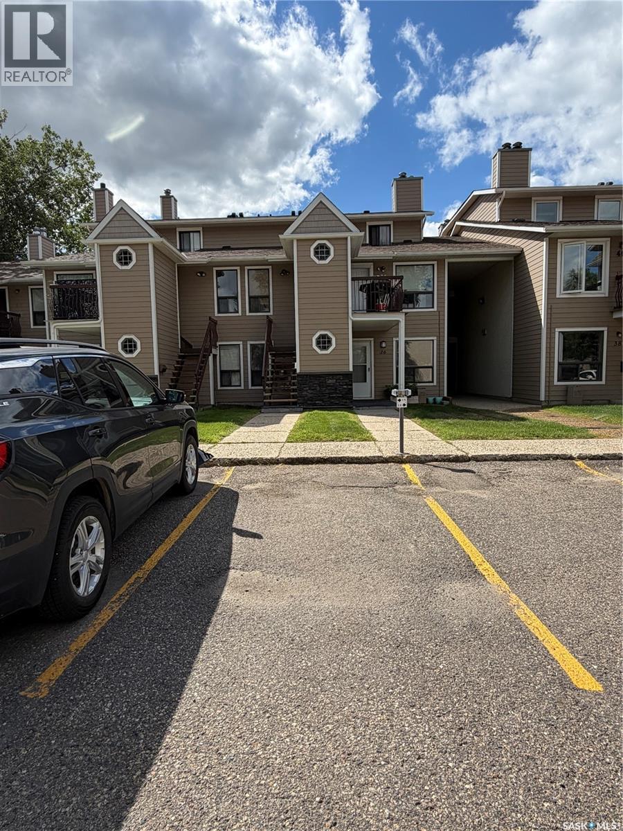18 Cedar Meadow Drive, Regina, SK
