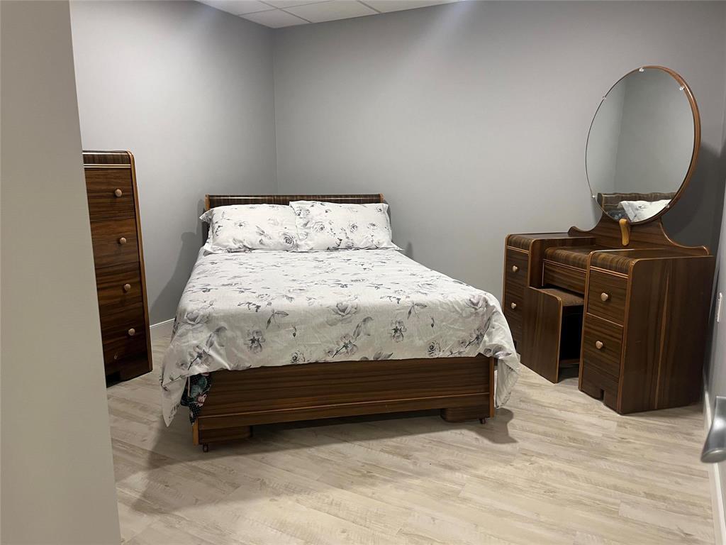194 3Rd Avenue, Benito, MB - Indoor Photo Showing Bedroom