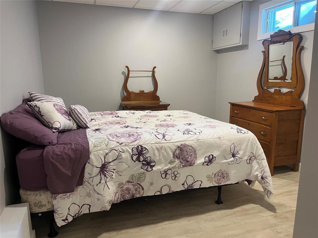 194 3Rd Avenue, Benito, MB - Indoor Photo Showing Bedroom