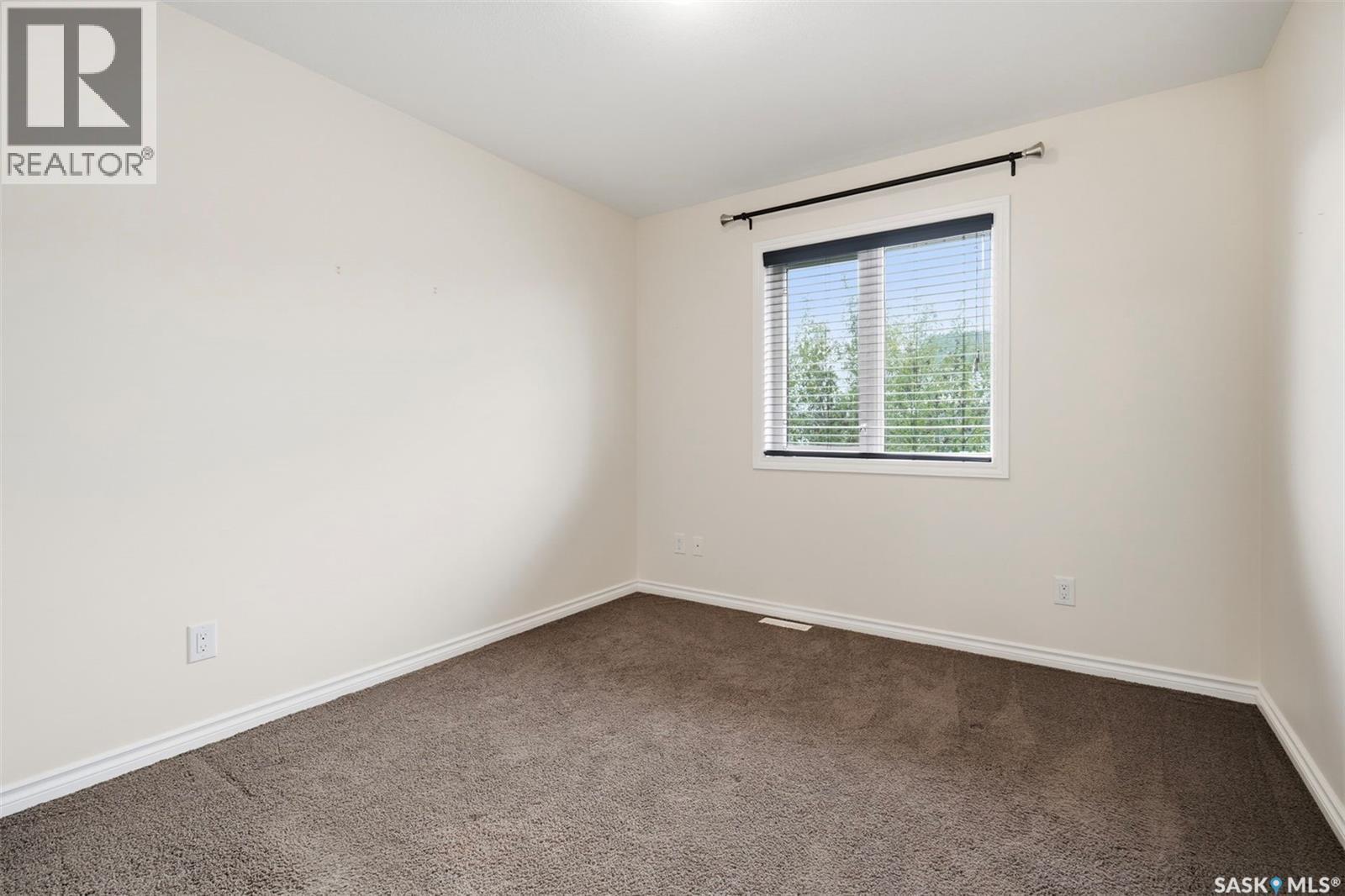 2 115 Veltkamp Crescent, Saskatoon, SK - Indoor Photo Showing Other Room