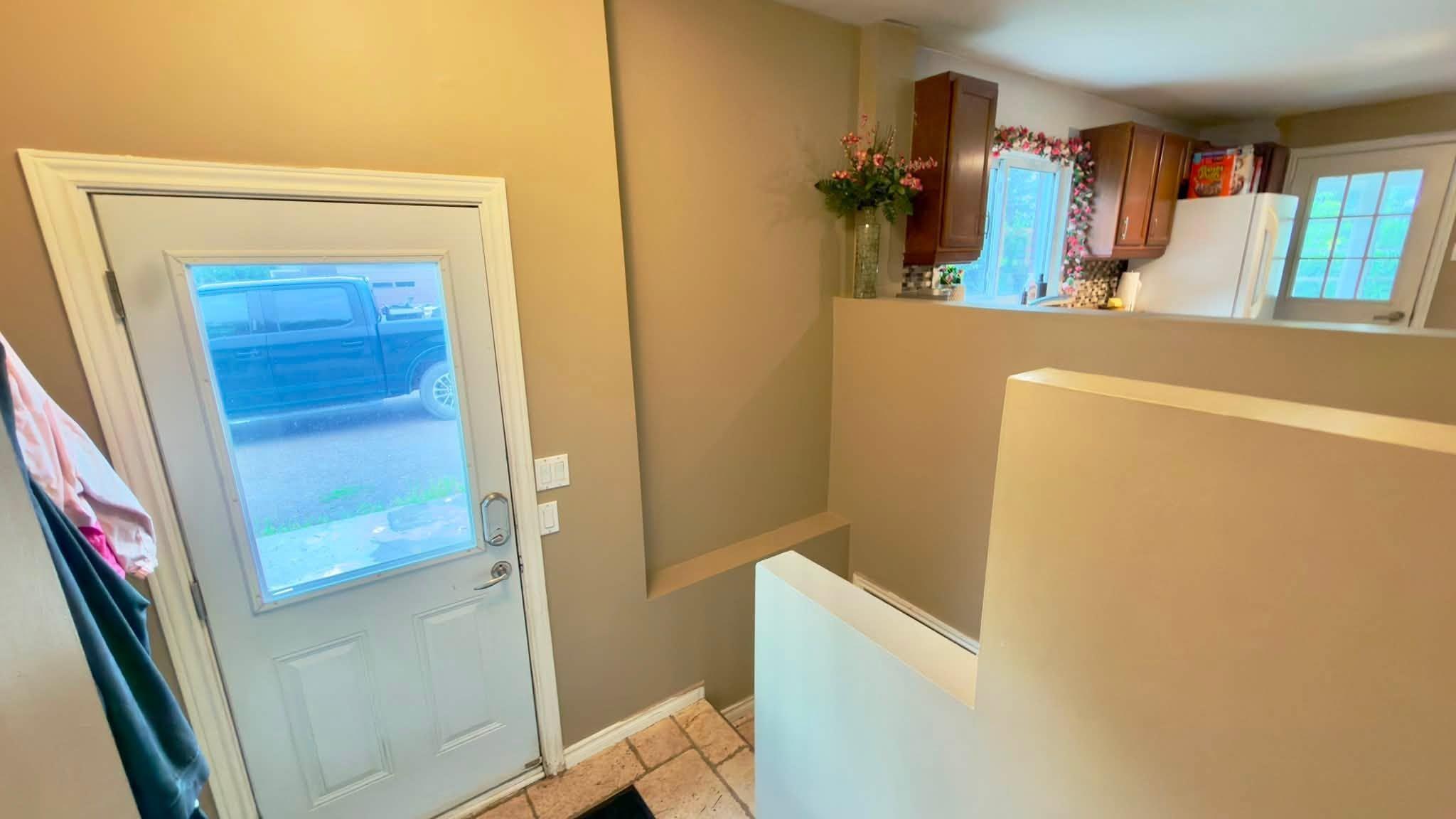 64 Maple Street, Thunder Bay, ON - Indoor Photo Showing Other Room
