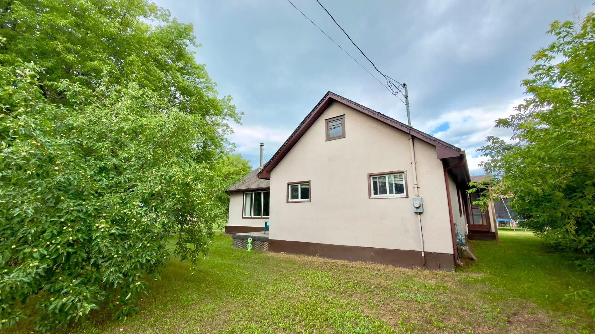 64 Maple Street, Thunder Bay, ON - Outdoor