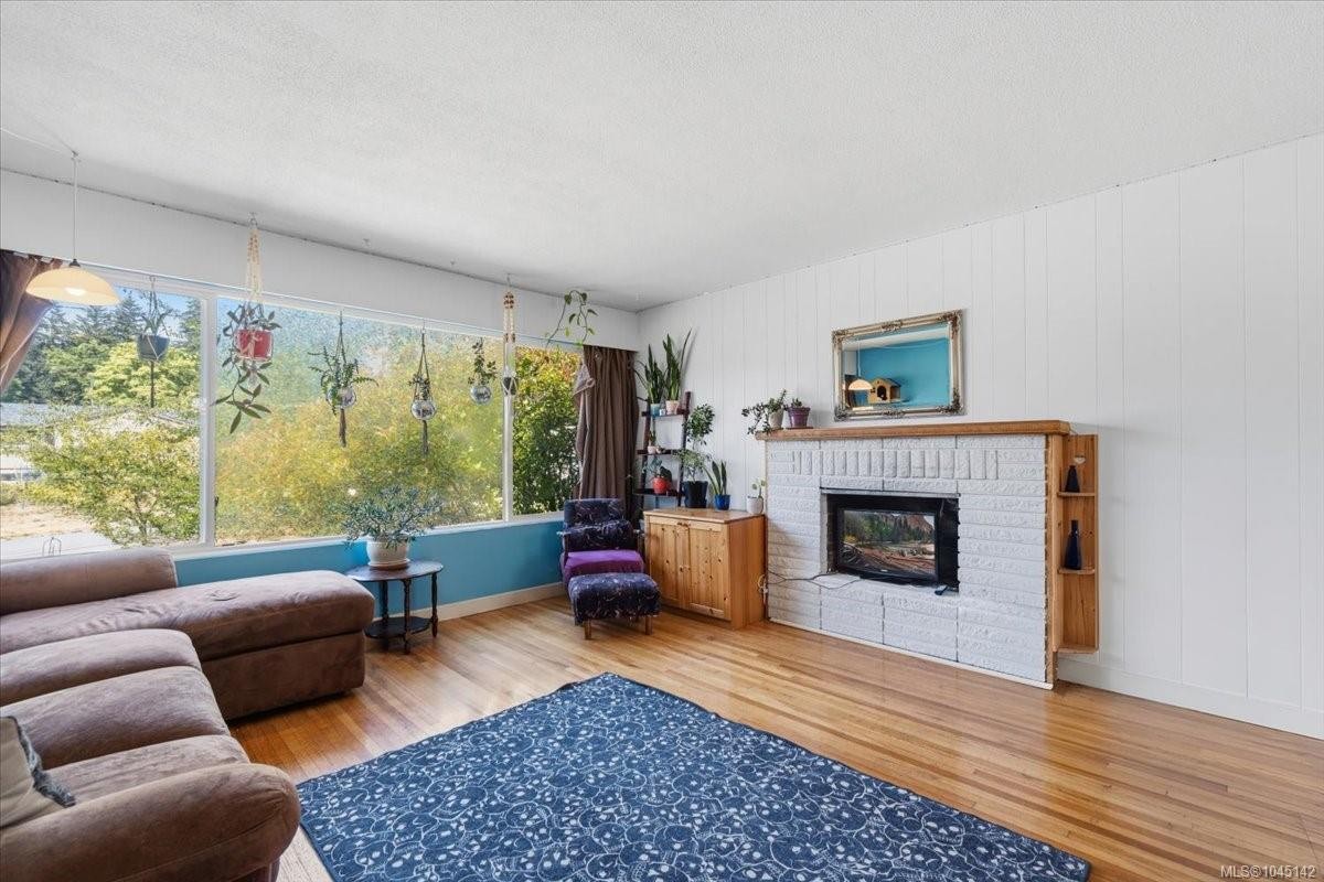 448 Lenhart Ave, Nanaimo, BC