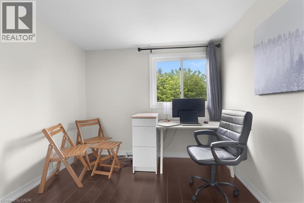 421 Bairstow Crescent, Waterloo, ON - Indoor Photo Showing Office