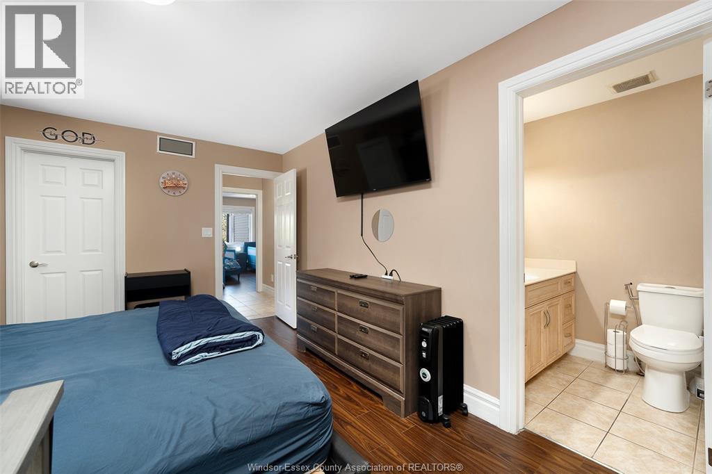 4553 Osaka Circle, Windsor, ON - Indoor