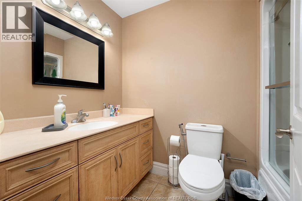 4553 Osaka Circle, Windsor, ON - Indoor Photo Showing Bathroom