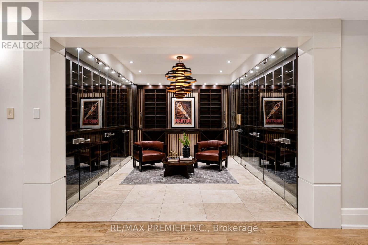 6 The Bridle Path, Toronto, ON - Indoor Photo Showing Other Room