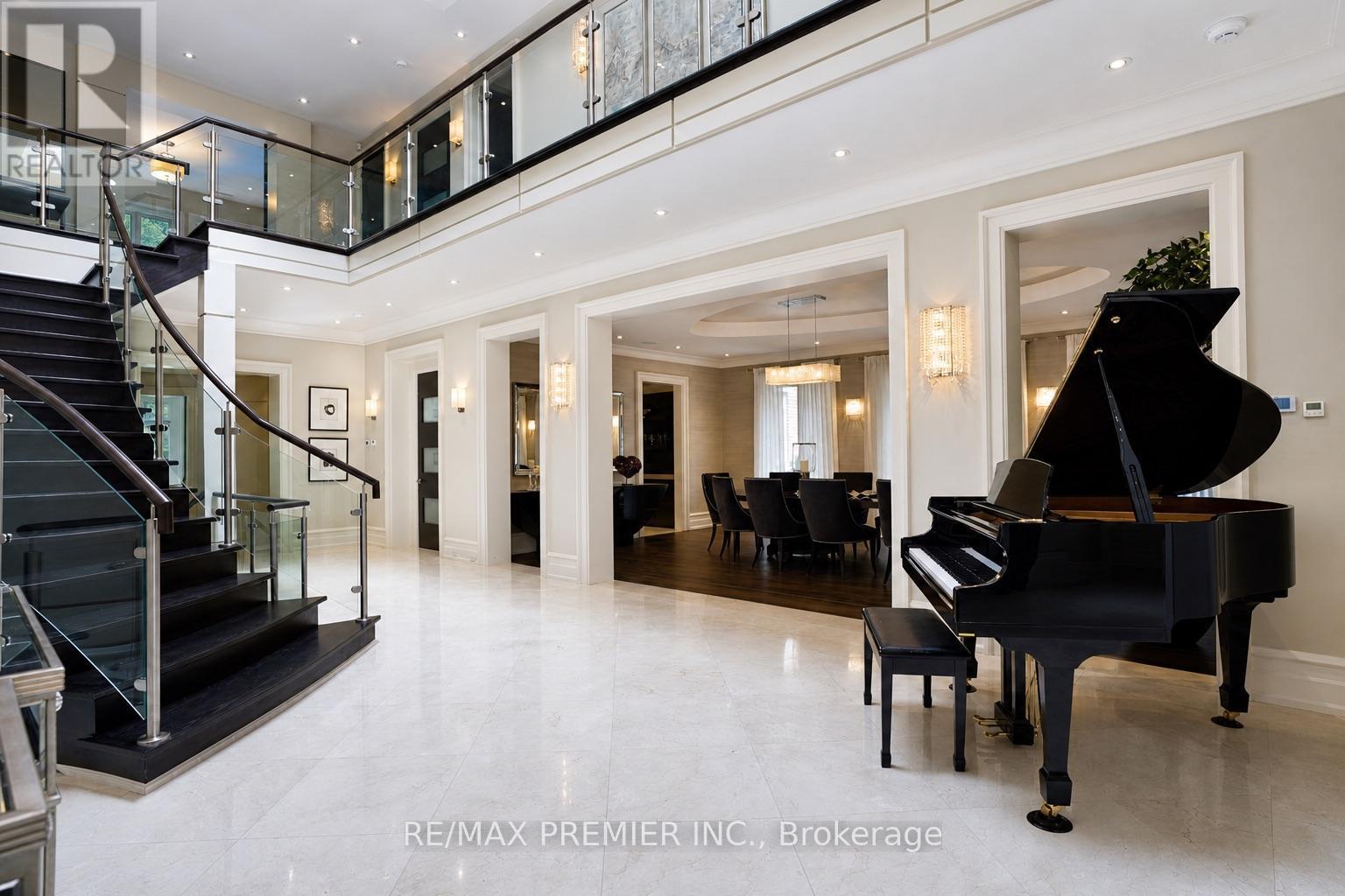 6 The Bridle Path, Toronto, ON - Indoor Photo Showing Other Room