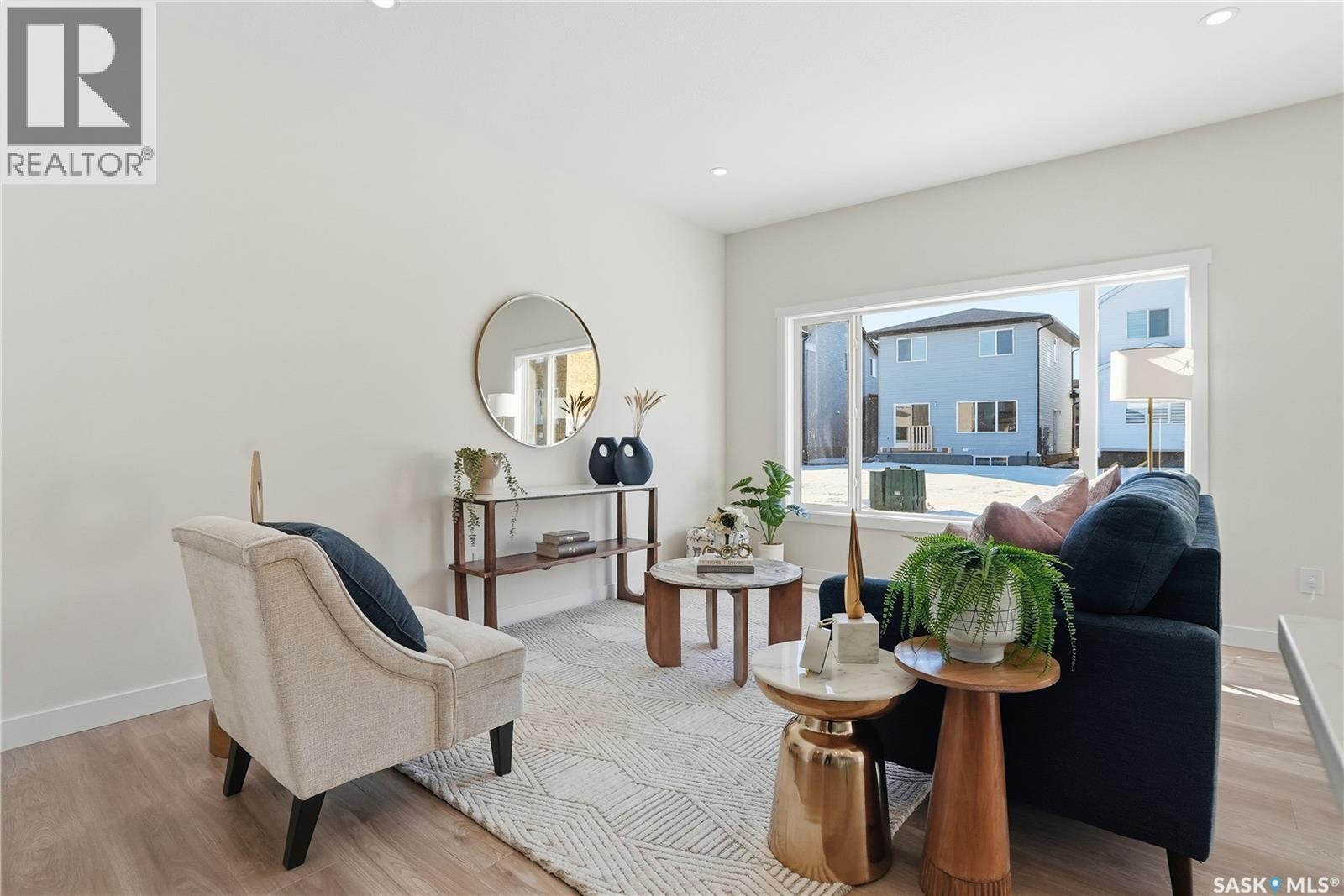 211 Amisk Way, Saskatoon, SK - Indoor