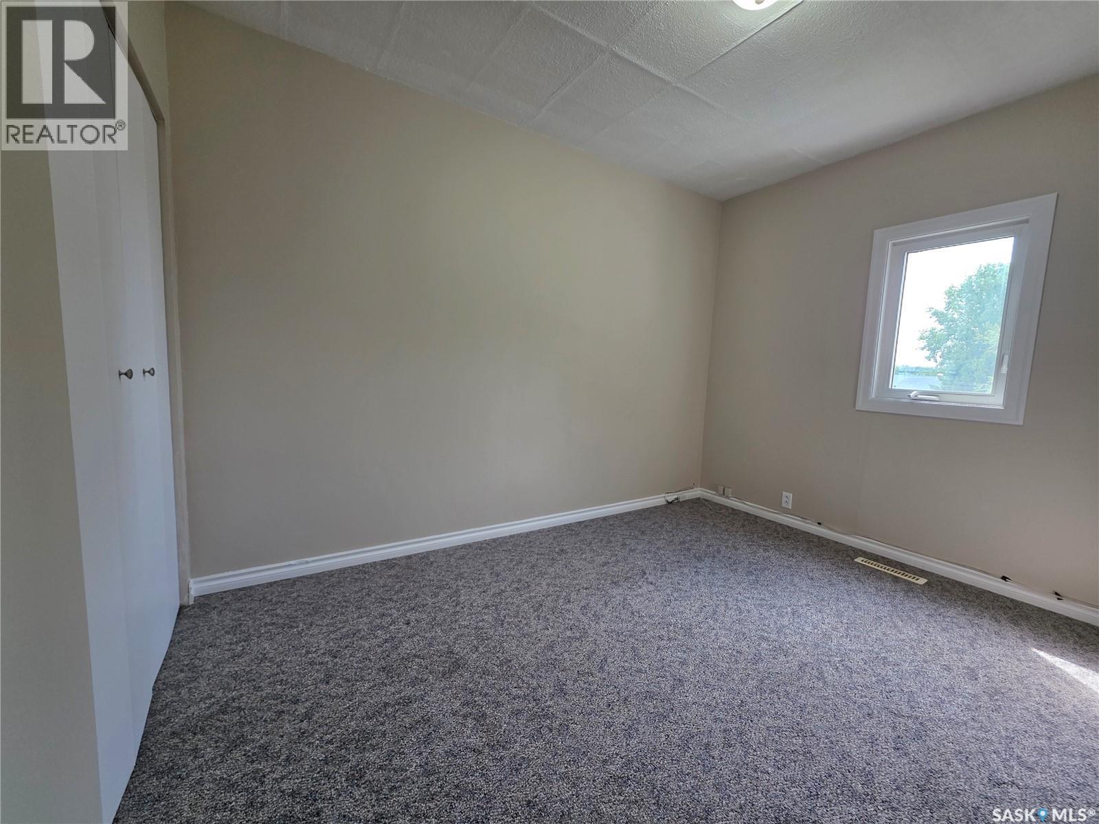 1119 Chaplin Street E, Swift Current, SK - Indoor Photo Showing Other Room