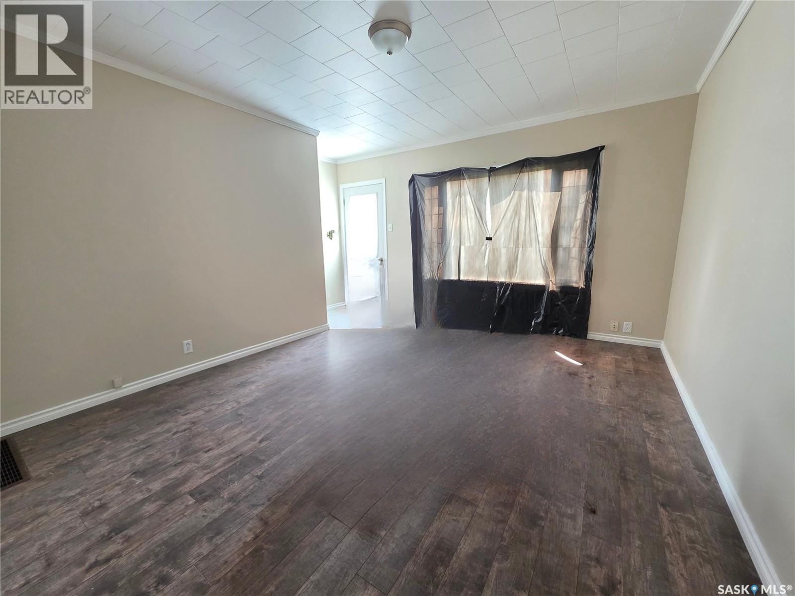 1119 Chaplin Street E, Swift Current, SK - Indoor Photo Showing Other Room