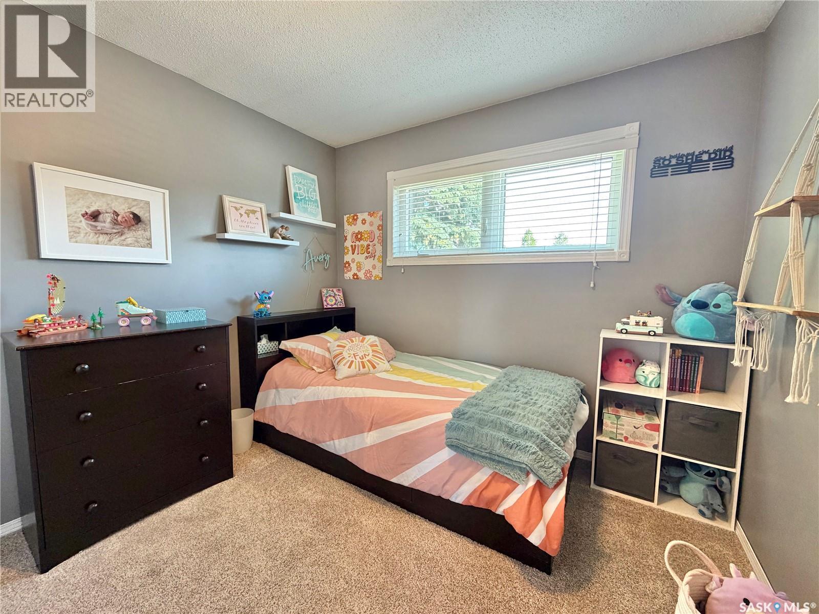 9 Gibson Bay, Yorkton, SK - Indoor Photo Showing Bedroom