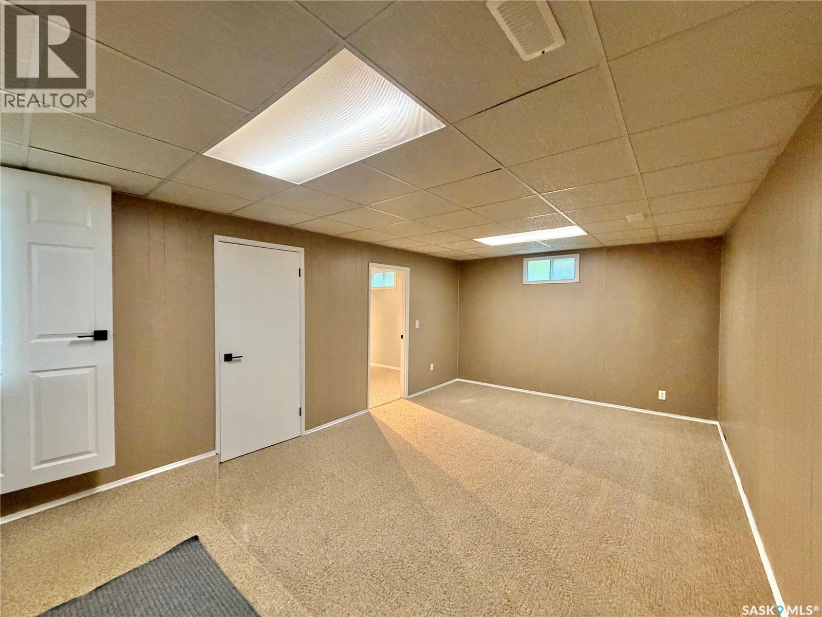 9 Gibson Bay, Yorkton, SK - Indoor Photo Showing Basement