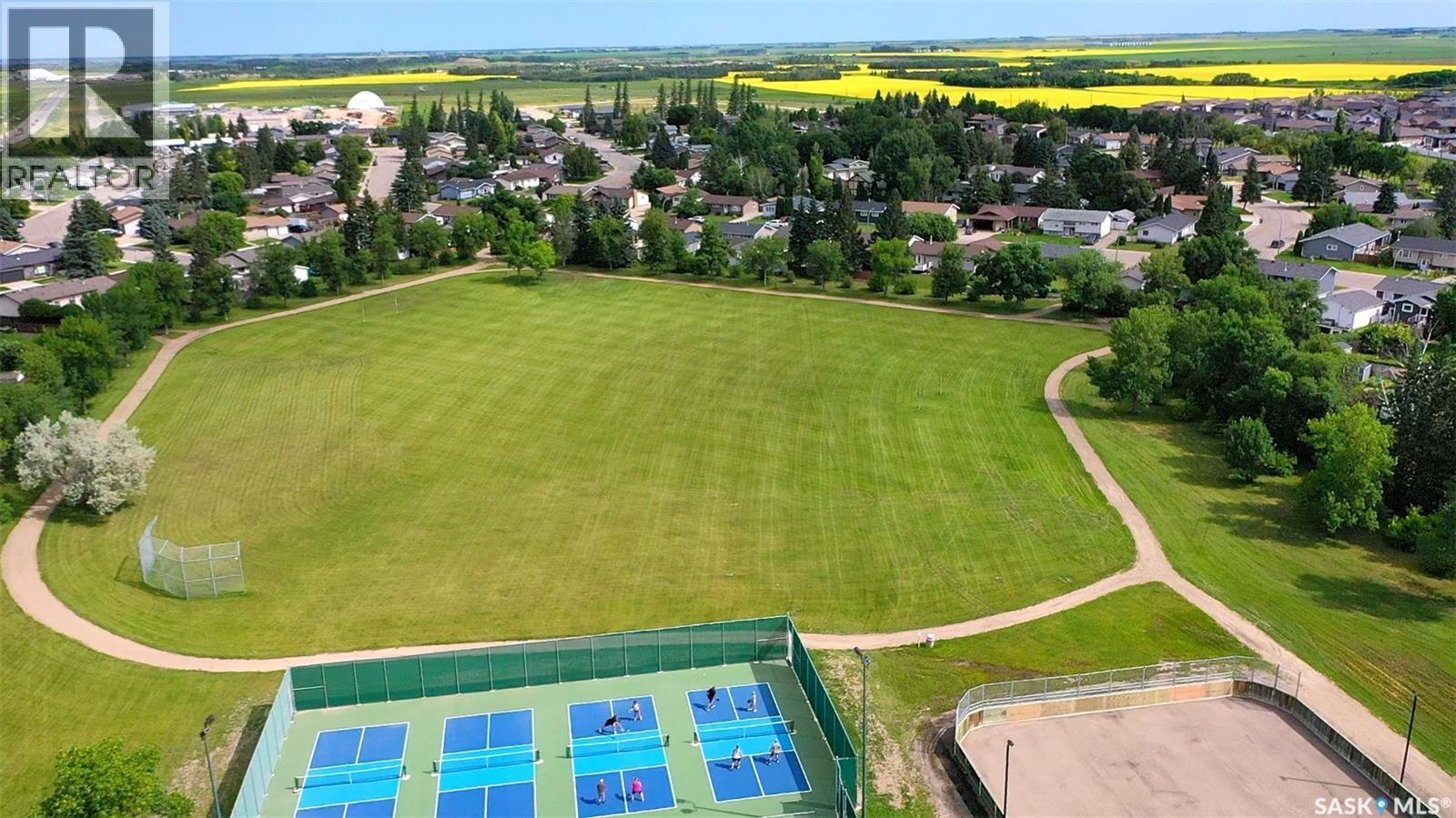 9 Gibson Bay, Yorkton, SK - Outdoor With View