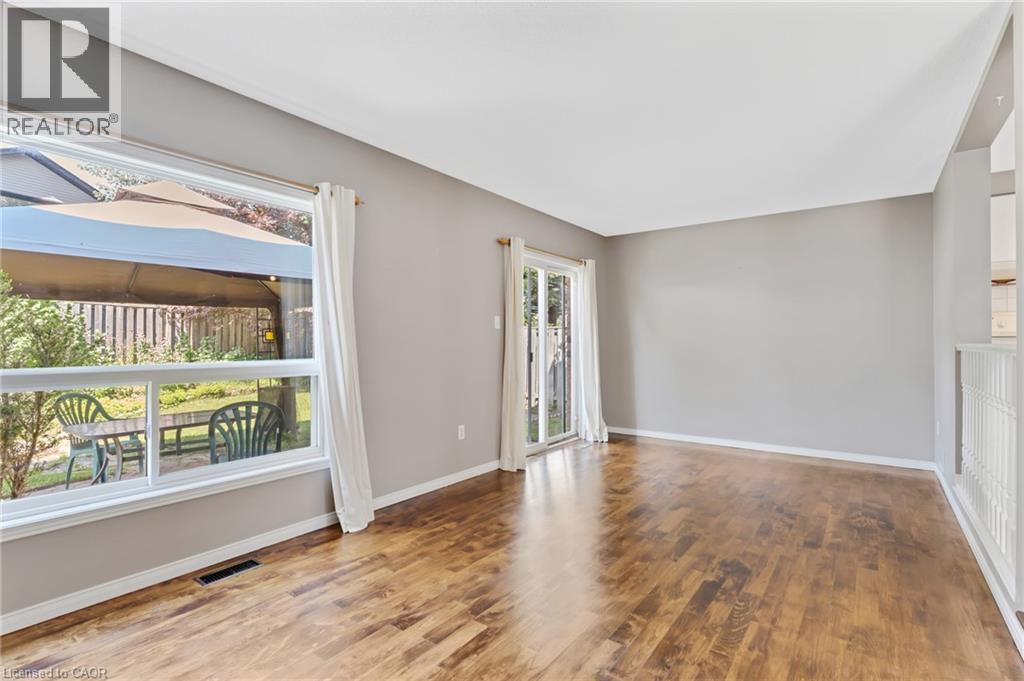 129 Kovac Road, Cambridge, ON - Indoor Photo Showing Other Room