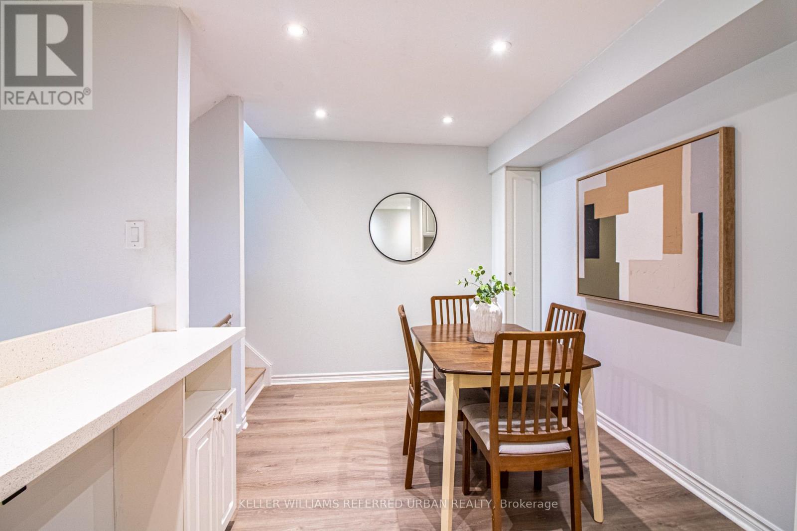 60 Springfair Avenue, Aurora, ON - Indoor Photo Showing Dining Room