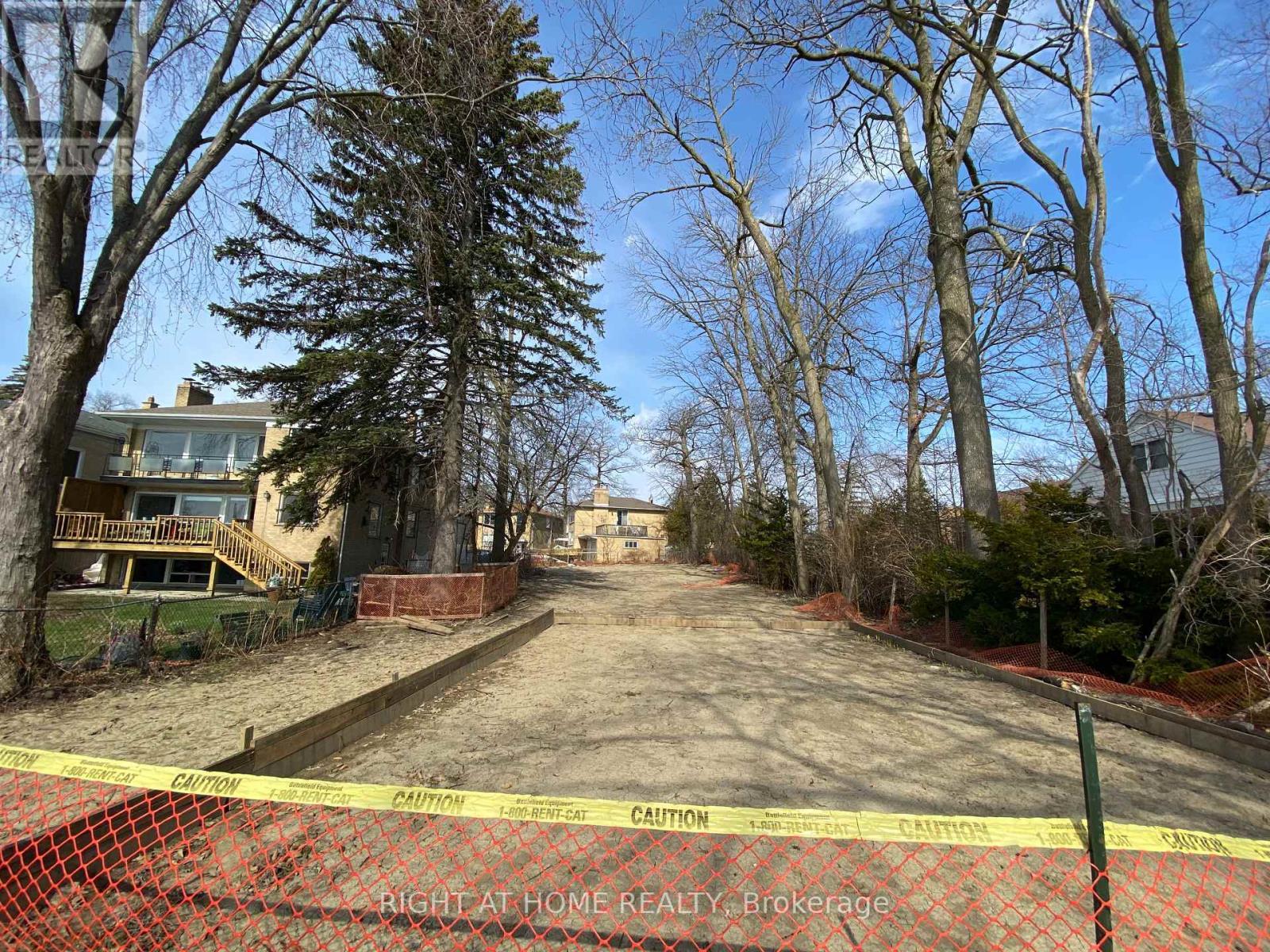 9 Carlis Place, Mississauga, ON