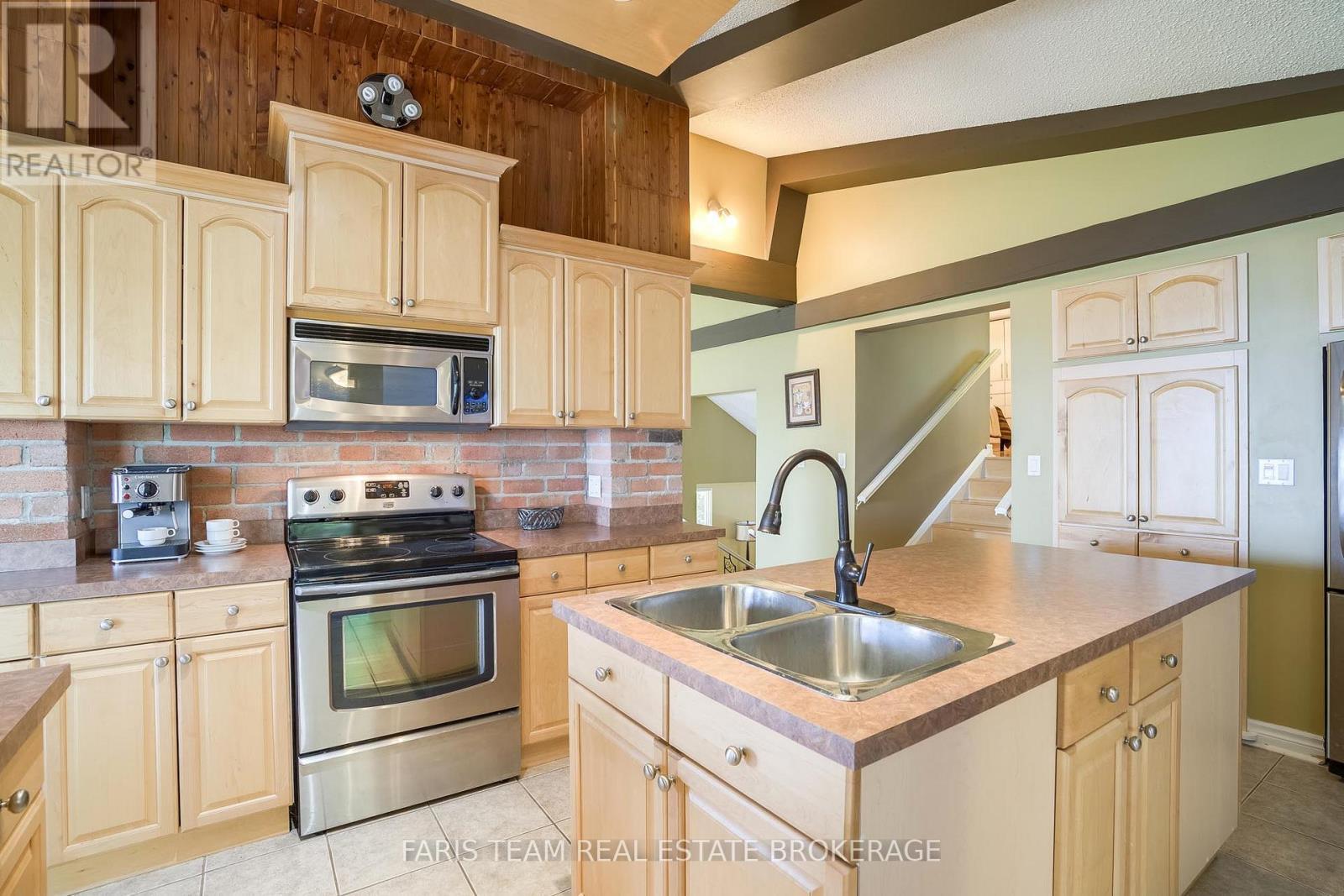 1787 Champlain Road, Tiny, ON - Indoor Photo Showing Kitchen With Double Sink