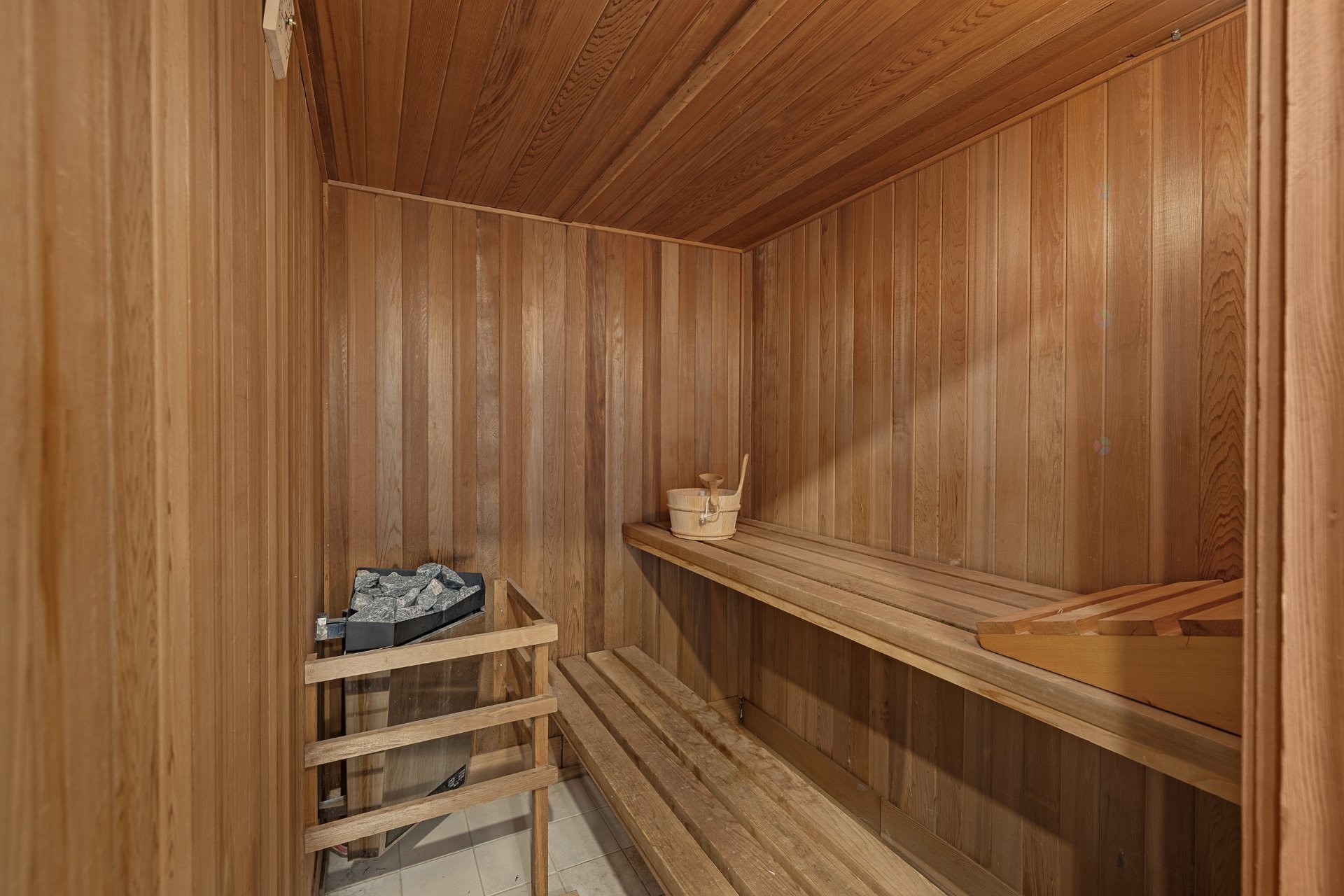 Sauna - 3046 Le Boulevard, Montréal (Ville-Marie), QC - Indoor Photo Showing Other Room