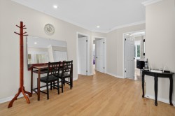 Mezzanine - 