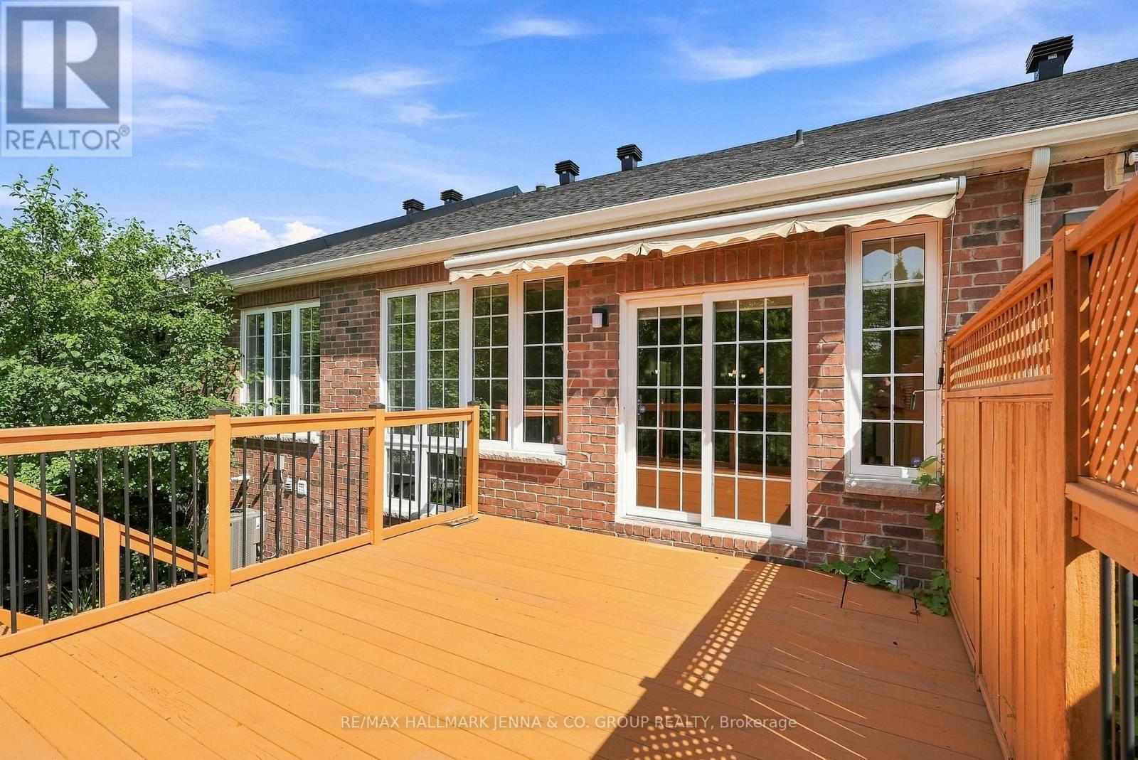 110 Heathercrest Private, Ottawa, ON - Outdoor With Deck Patio Veranda With Exterior