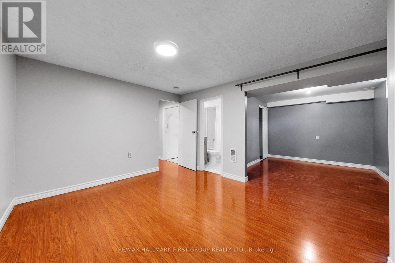 Basement - 33 Robbinstone Drive, Toronto, ON - Indoor Photo Showing Other Room