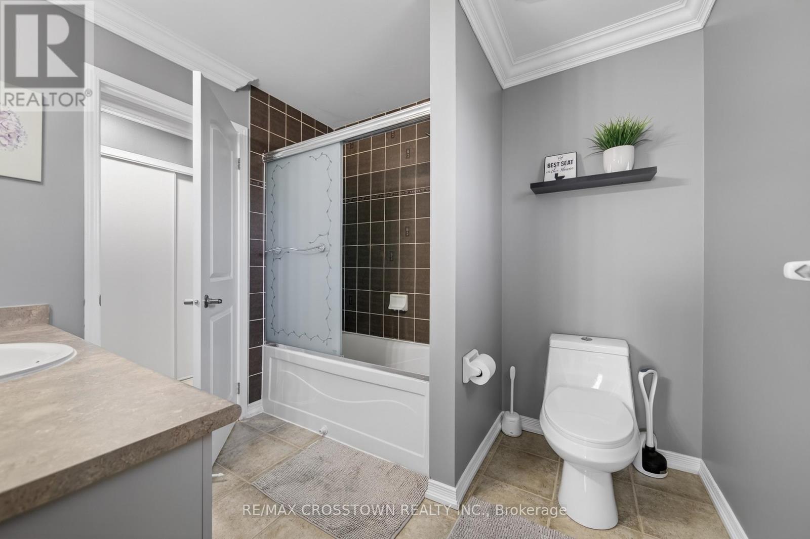 2197 Batters Loop, Innisfil, ON - Indoor Photo Showing Bathroom