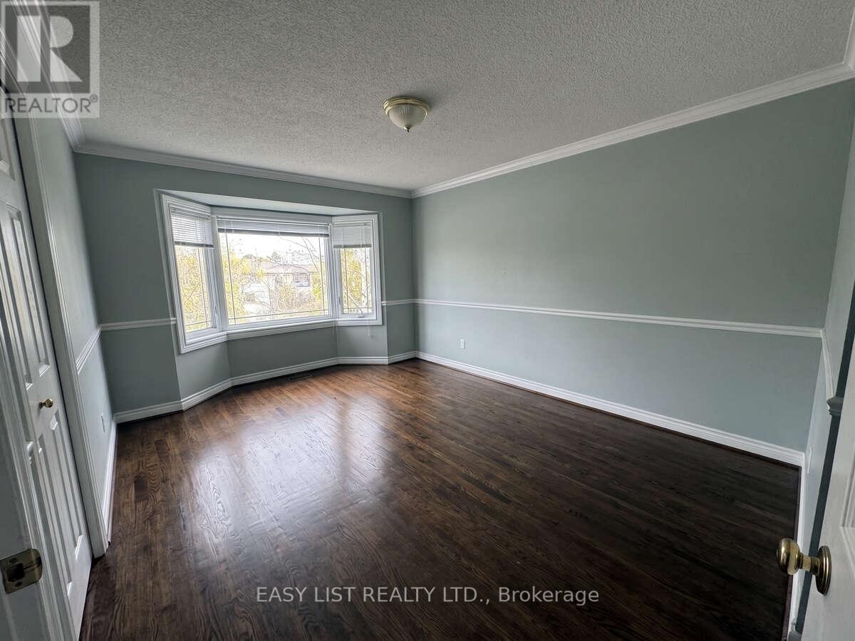 208 Anastasia Terrace, Mississauga, ON - Indoor Photo Showing Other Room
