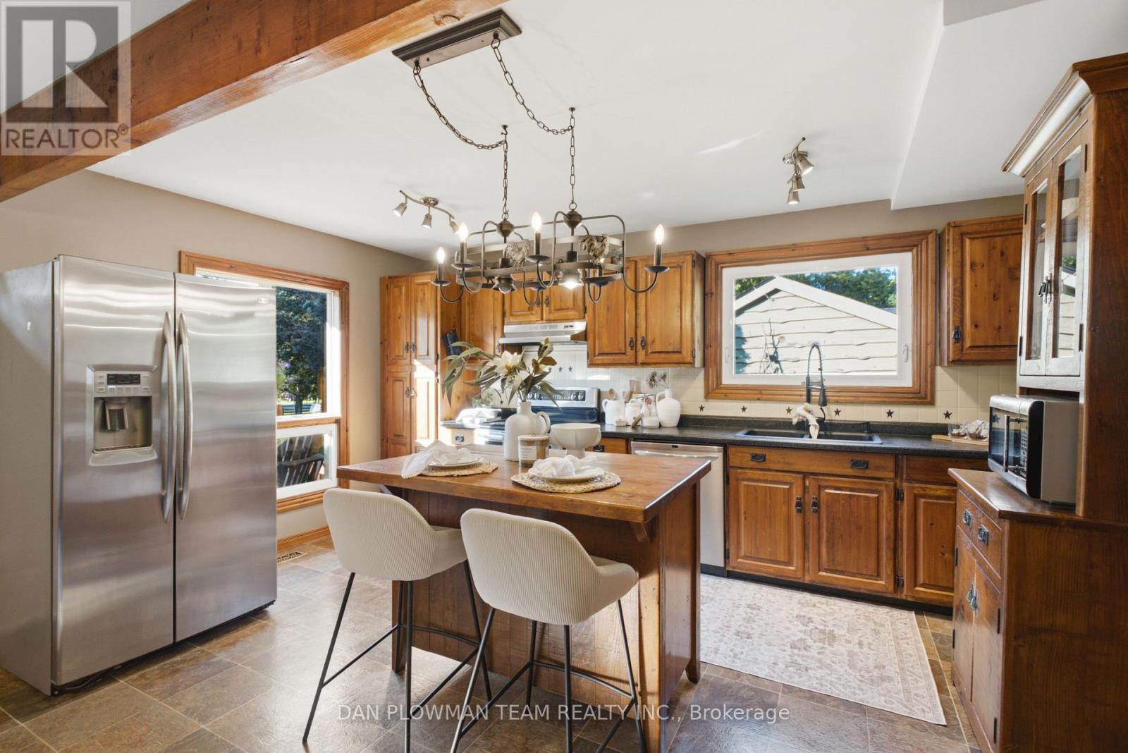 9 Valley Road, Cavan Monaghan, ON - Indoor