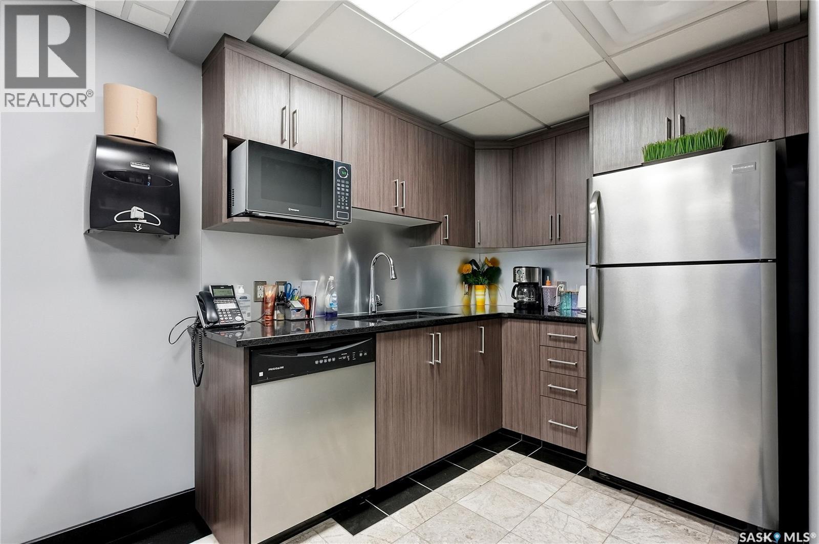 3302 Faithfull Avenue, Saskatoon, SK