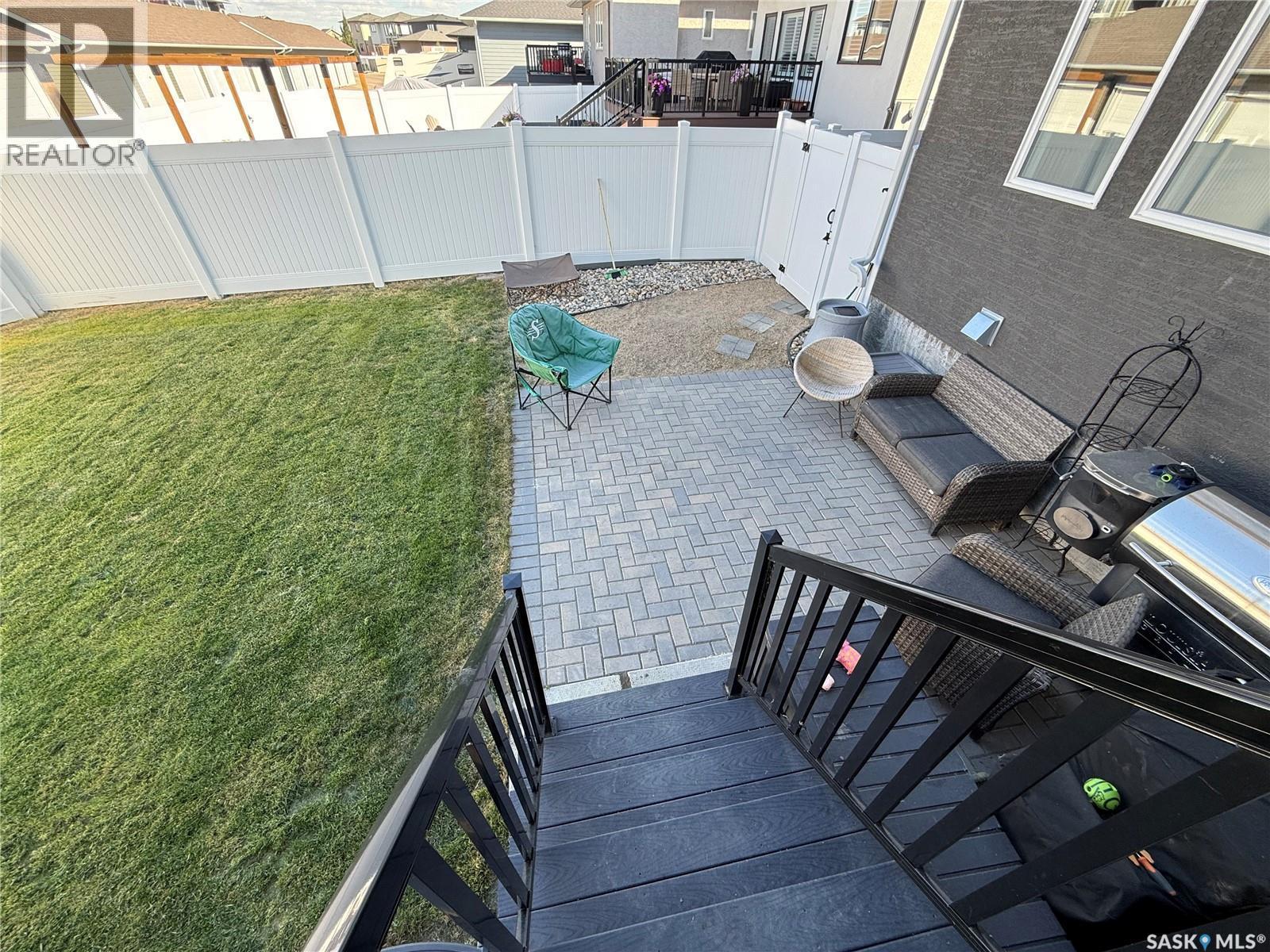 4142 A/B Green Olive Way E, Regina, SK