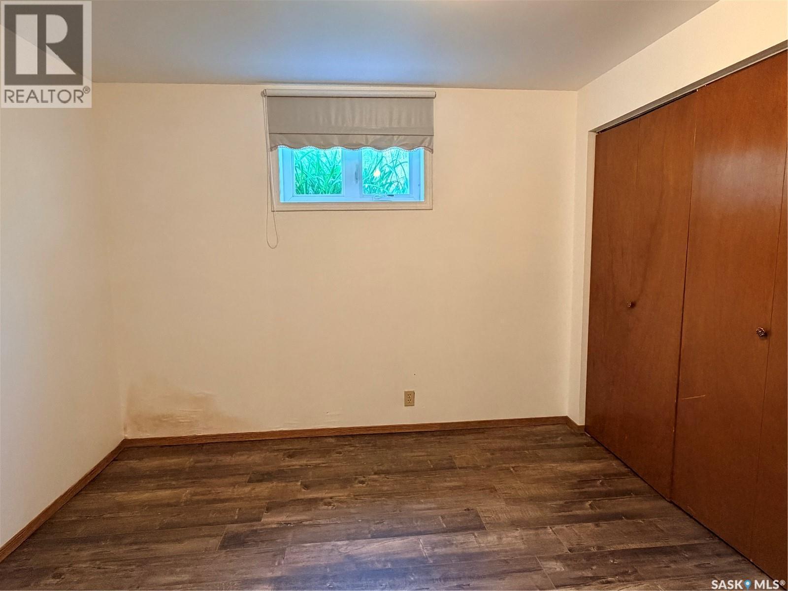 252 Railway Avenue, Forget, SK - Indoor Photo Showing Other Room