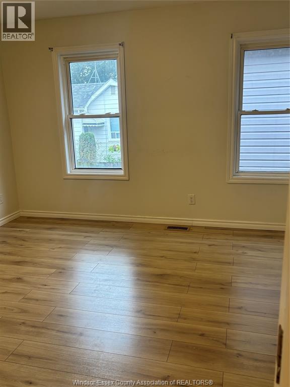 984 Ellrose, Windsor, ON - Indoor Photo Showing Other Room
