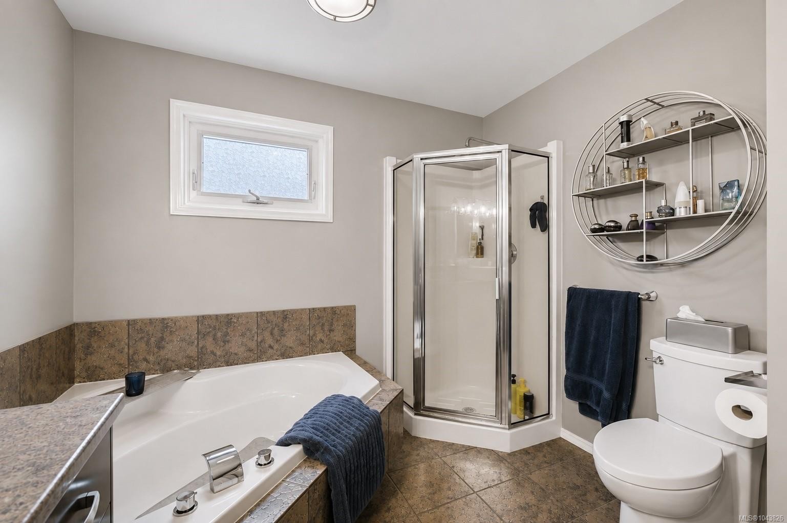 181 White Pine Rd, View Royal, BC