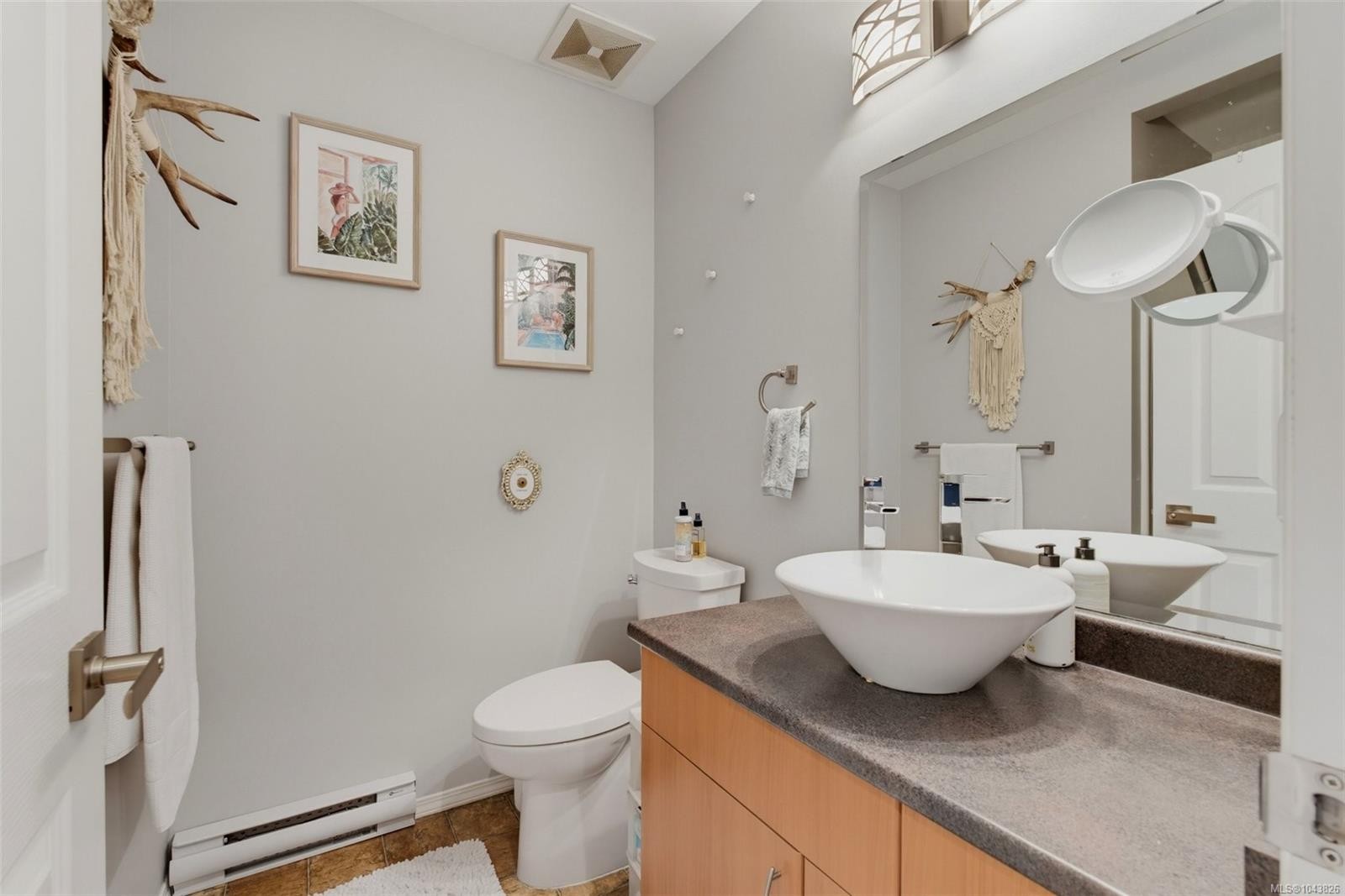 181 White Pine Rd, View Royal, BC