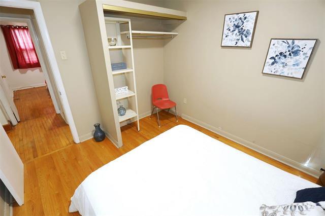 31 Moore Ave, Winnipeg, MB - Indoor Photo Showing Bedroom