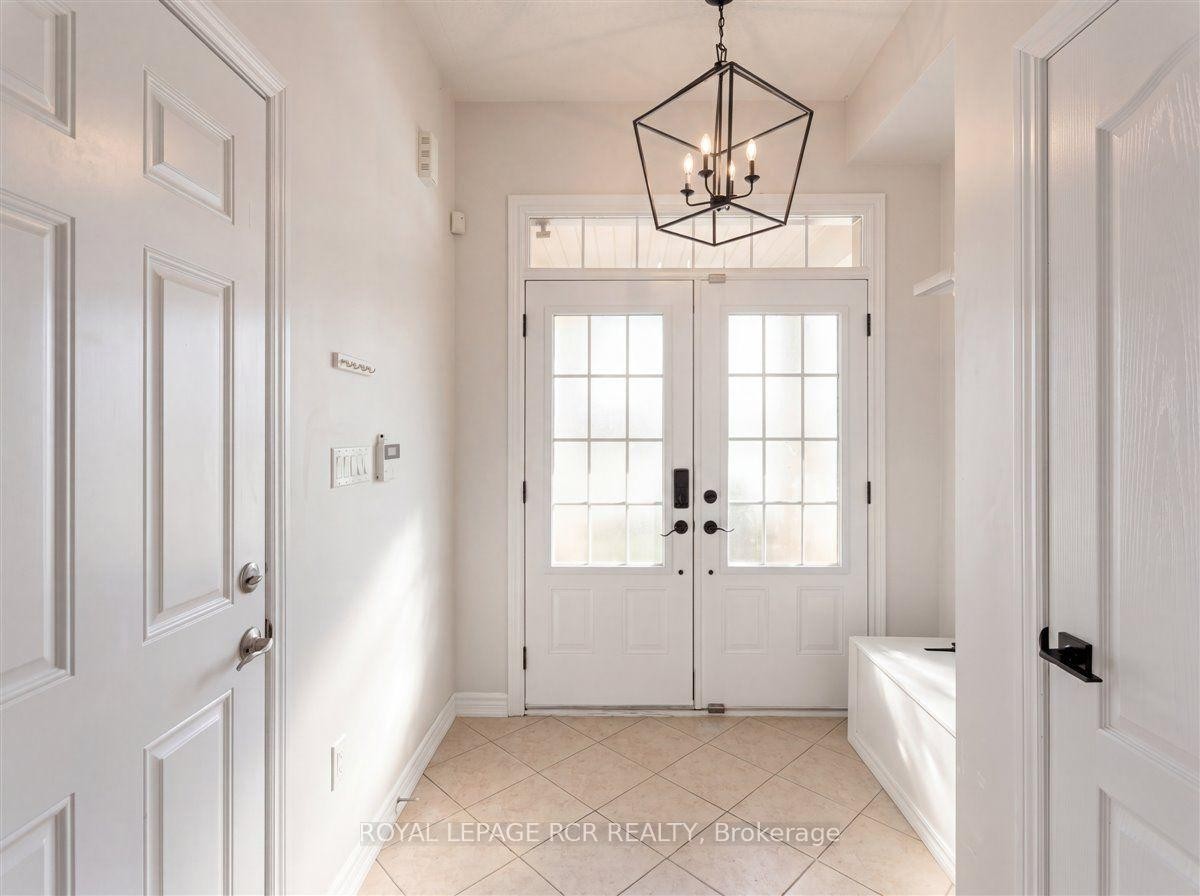 4 Gamble Drive, Ajax, ON - Indoor Photo Showing Other Room