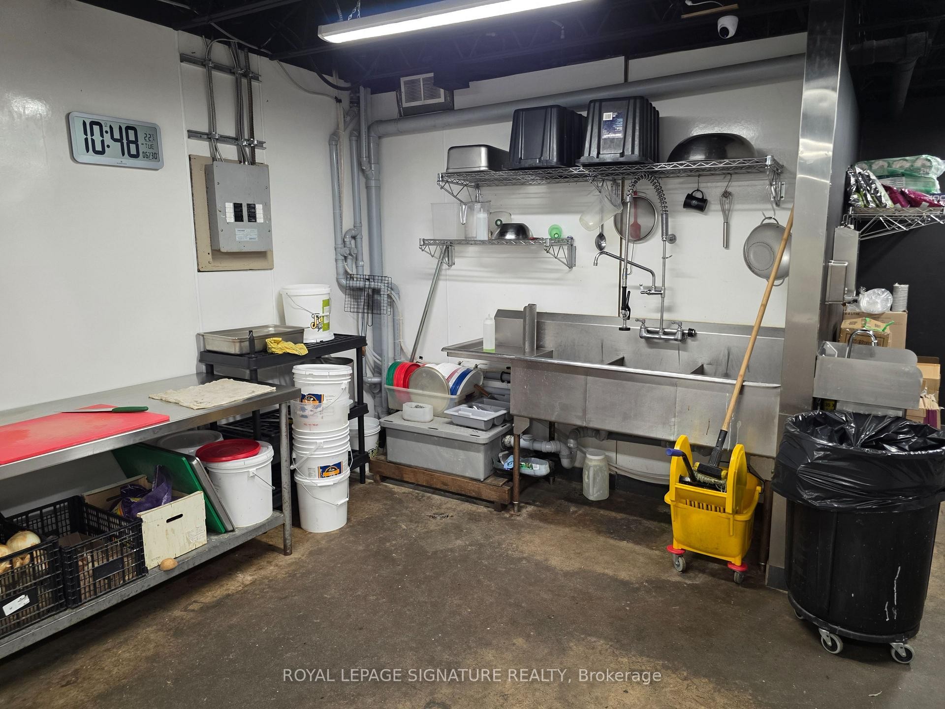 3032 Danforth Avenue, Toronto, ON