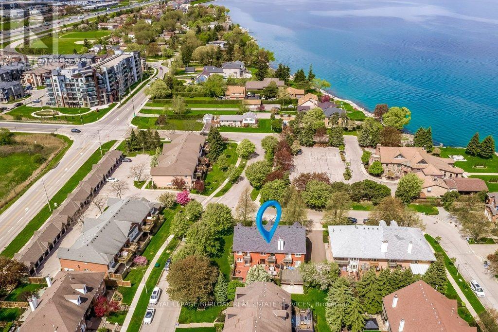 4 Edgewater Drive, Hamilton, ON - Outdoor With Body Of Water With View